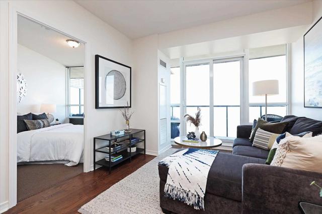 3007 - 2230 Lake Shore Blvd W, Condo with 2 bedrooms, 2 bathrooms and 1 parking in Toronto ON | Image 6