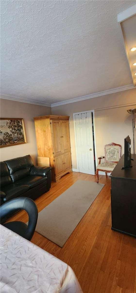 11 Rosemeade Ave, House detached with 4 bedrooms, 3 bathrooms and 6 parking in Toronto ON | Image 27