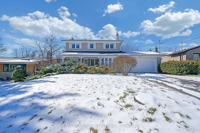 10 Olsen Dr, House detached with 4 bedrooms, 7 bathrooms and 6 parking in Toronto ON | Image 1