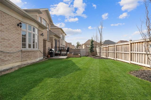 81 Silver Sterling Cres, House detached with 5 bedrooms, 4 bathrooms and 8 parking in Vaughan ON | Image 8