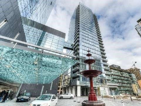 1001 - 55 Scollard St, Condo with 1 bedrooms, 2 bathrooms and 1 parking in Toronto ON | Image 16