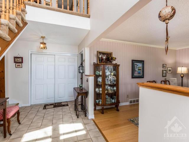 3938 Armitage Avenue, House detached with 3 bedrooms, 3 bathrooms and 4 parking in Ottawa ON | Image 5