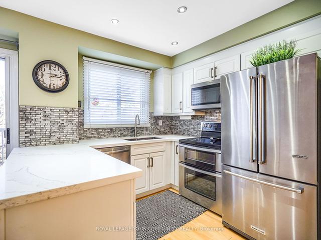 10 - 90 Henderson Ave, Townhouse with 3 bedrooms, 3 bathrooms and 2 parking in Markham ON | Image 28