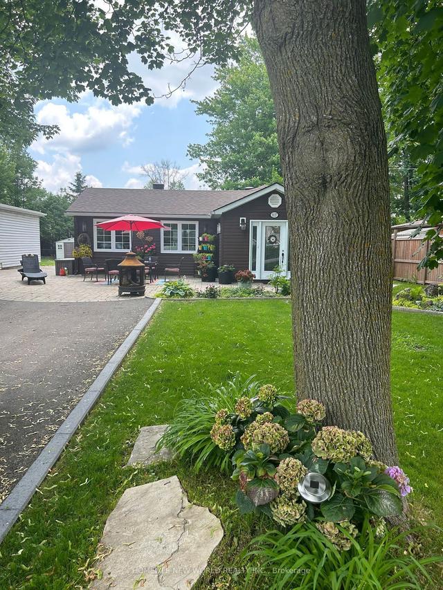 1127 Shore Acres Dr, House detached with 2 bedrooms, 1 bathrooms and 6 parking in Innisfil ON | Image 12