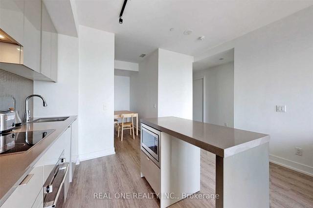 5808 - 7 Grenville St, Condo with 1 bedrooms, 1 bathrooms and 0 parking in Toronto ON | Image 13