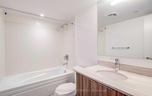 2111 - 955 Bay St, Condo with 0 bedrooms, 1 bathrooms and 0 parking in Toronto ON | Image 7