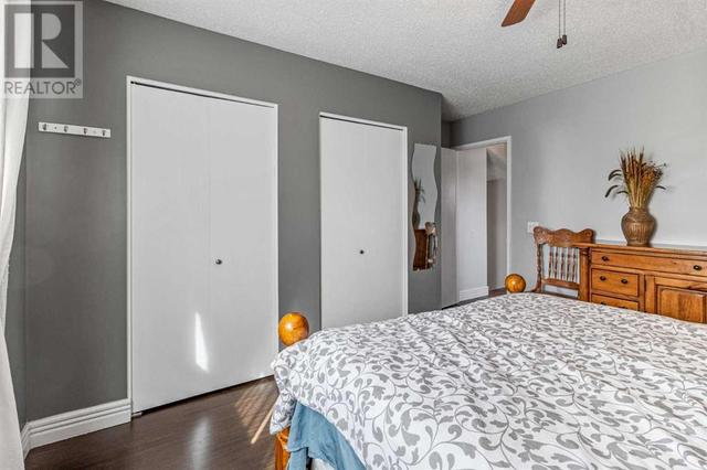 135 Rundlehorn Crescent Ne, House detached with 4 bedrooms, 2 bathrooms and 3 parking in Calgary AB | Image 11