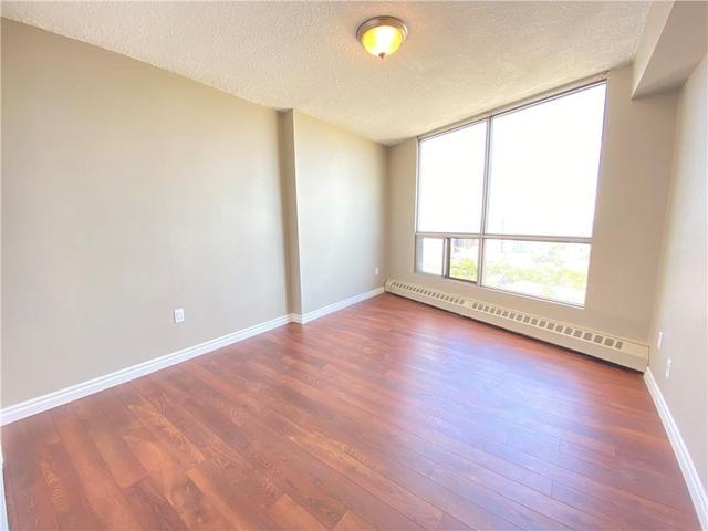 1208 - 150 Charlton Avenue E, Condo with 2 bedrooms, 1 bathrooms and null parking in Hamilton ON | Image 8