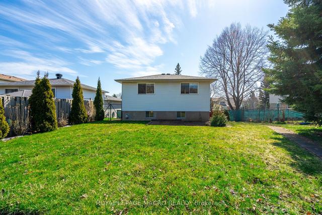 2417 Coventry Way, House detached with 3 bedrooms, 2 bathrooms and 3 parking in Burlington ON | Image 28