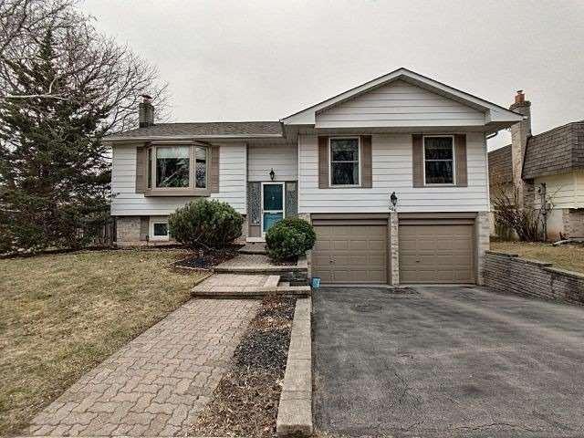 486 Sparling Cres, House detached with 3 bedrooms, 2 bathrooms and 2 parking in Burlington ON | Image 1