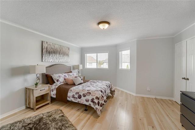 1195 Mowat Lane, House semidetached with 3 bedrooms, 2 bathrooms and 2 parking in Milton ON | Image 22