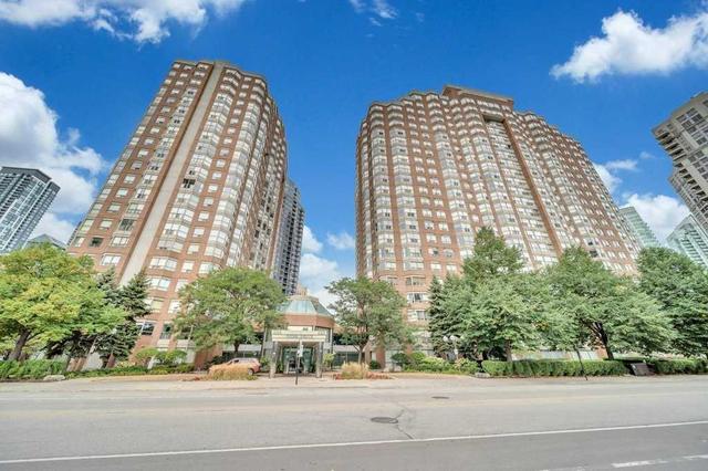 102 - 325 Webb Dr, Condo with 2 bedrooms, 2 bathrooms and 1 parking in Mississauga ON | Card Image