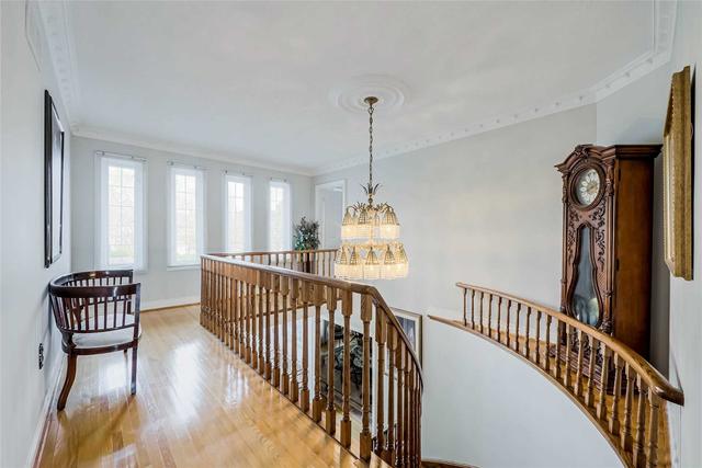19 Tannery Crt, House detached with 4 bedrooms, 4 bathrooms and 9 parking in Richmond Hill ON | Image 26