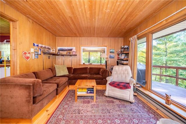 2255 Calabogie Road, House detached with 3 bedrooms, 1 bathrooms and 6 parking in Greater Madawaska ON | Image 16