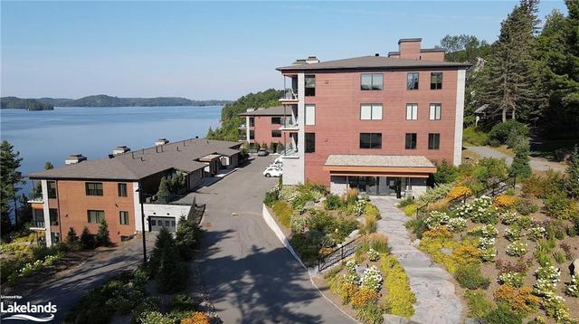 The Waterfront at Grandview | Image 10