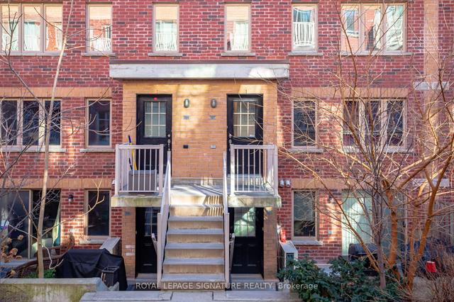 225 - 11 Ruttan St, Townhouse with 2 bedrooms, 2 bathrooms and 1 parking in Toronto ON | Image 1