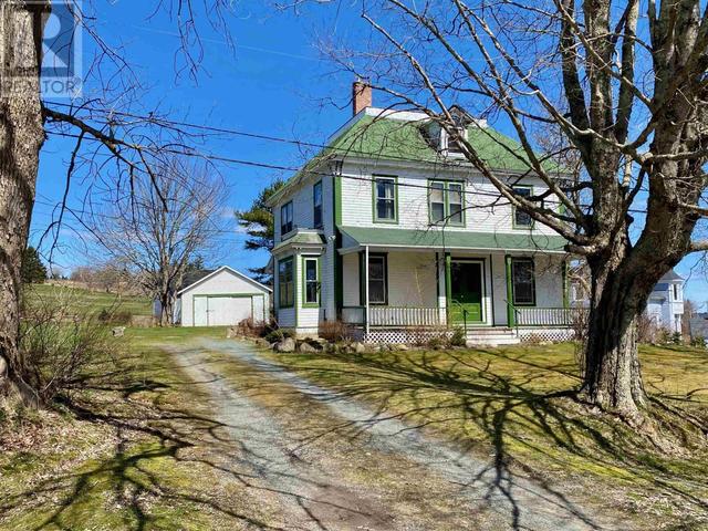 5900 Highway 331, House detached with 4 bedrooms, 1 bathrooms and null parking in Lunenburg MD NS | Card Image