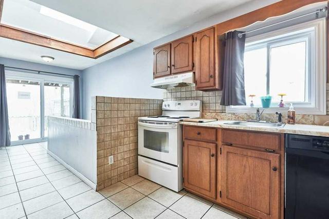 585 Wilson Rd N, House detached with 3 bedrooms, 2 bathrooms and 10 parking in Oshawa ON | Image 27