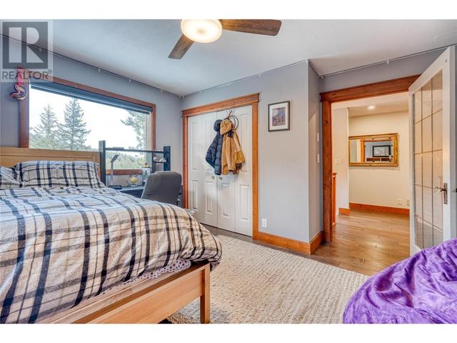 8089 Princeton Summerland Road, House detached with 3 bedrooms, 2 bathrooms and 3 parking in Okanagan Similkameen F BC | Image 4