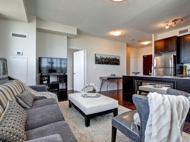 1003 - 1328 Birchmount Rd, Condo with 2 bedrooms, 2 bathrooms and 1 parking in Toronto ON | Image 9