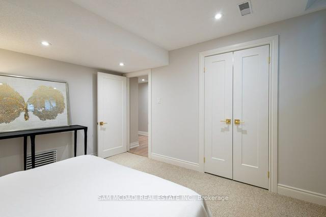 1 - 1200 Lambs Crt, Townhouse with 3 bedrooms, 4 bathrooms and 2 parking in Burlington ON | Image 24
