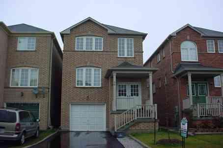 50 Domenico Cres, House detached with 3 bedrooms, 3 bathrooms and 1 parking in Brampton ON | Image 1