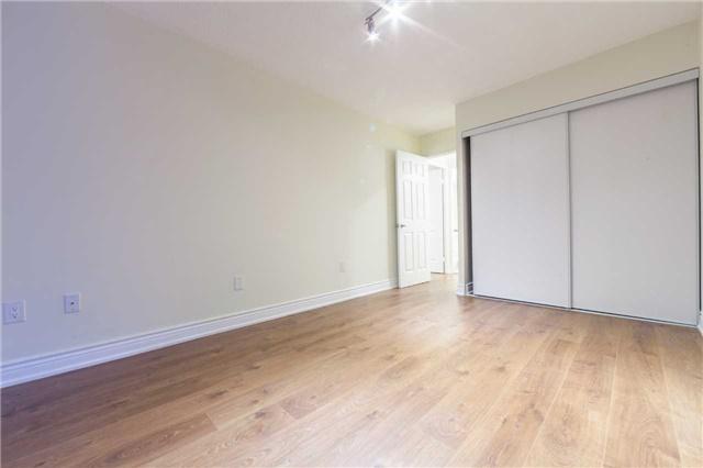 1206 - 45 Carlton St, Condo with 2 bedrooms, 2 bathrooms and 1 parking in Toronto ON | Image 10