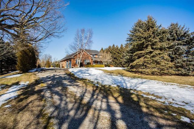 1121 2nd Concession Rd W, House detached with 4 bedrooms, 3 bathrooms and 8 parking in Hamilton ON | Image 33