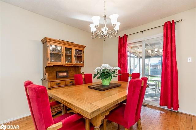 2843 Small Street, House detached with 3 bedrooms, 1 bathrooms and 8 parking in Innisfil ON | Image 11