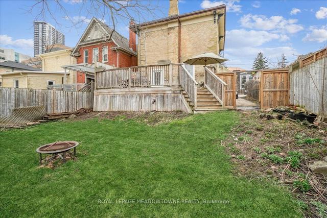 95 Scott St, House detached with 3 bedrooms, 2 bathrooms and 3 parking in Kitchener ON | Image 30