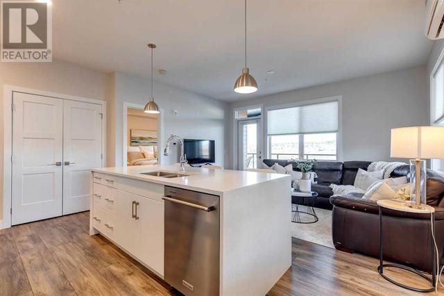 217, - 8355 19 Avenue Sw, Condo with 2 bedrooms, 2 bathrooms and 1 parking in Calgary AB | Image 12
