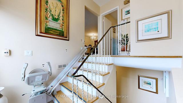 54 Wintergreen Rd, House semidetached with 3 bedrooms, 2 bathrooms and 3 parking in Toronto ON | Image 24