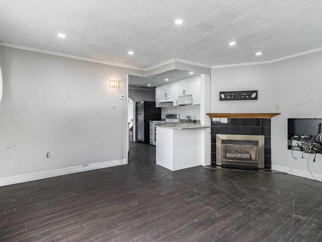7504 Kipling Ave, House detached with 2 bedrooms, 1 bathrooms and 3 parking in Vaughan ON | Image 16