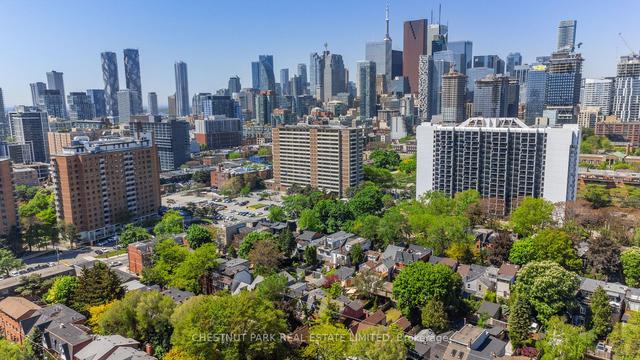 220 Ontario St, House attached with 3 bedrooms, 2 bathrooms and 1 parking in Toronto ON | Image 27