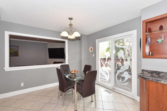 5 Cavendish Crt, House detached with 4 bedrooms, 4 bathrooms and 8 parking in Vaughan ON | Image 3