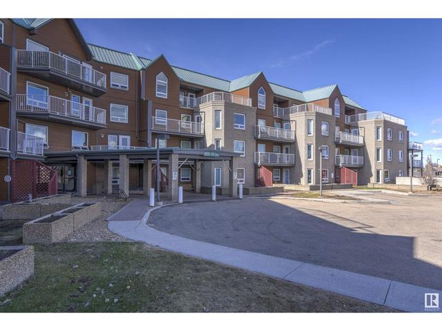 210 - 9926 100 Av, Condo with 1 bedrooms, 1 bathrooms and 1 parking in Fort Saskatchewan AB | Card Image