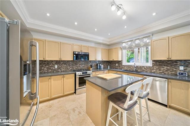 20 Oakside Court, House detached with 4 bedrooms, 3 bathrooms and 4 parking in Barrie ON | Image 23