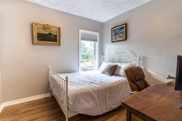 46 Gordon St, House semidetached with 3 bedrooms, 3 bathrooms and 4 parking in Toronto ON | Image 8
