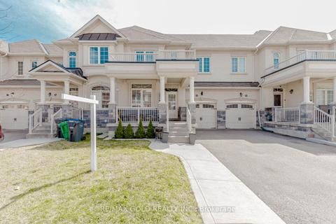15 Saint Dennis Rd, House attached with 3 bedrooms, 4 bathrooms and 4 parking in Brampton ON | Card Image