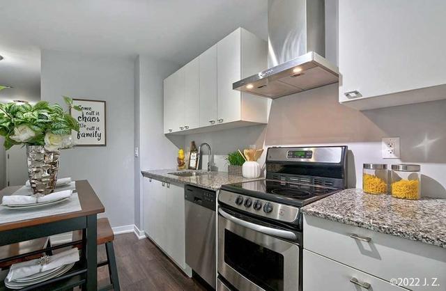 1101 - 51 East Liberty St, Condo with 1 bedrooms, 2 bathrooms and 0 parking in Toronto ON | Image 2