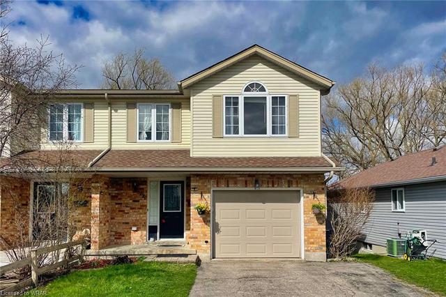 22 Westmeadow Drive, House semidetached with 3 bedrooms, 2 bathrooms and 5 parking in Kitchener ON | Image 1