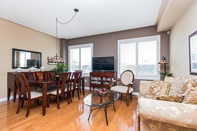 3654 Twinmaple Dr, House semidetached with 3 bedrooms, 4 bathrooms and 3 parking in Mississauga ON | Image 11