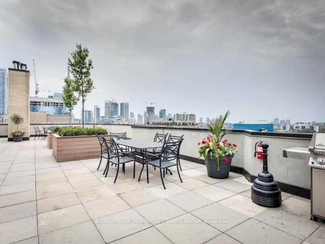 1008 - 280 Simcoe St, Condo with 1 bedrooms, 2 bathrooms and 1 parking in Toronto ON | Image 15