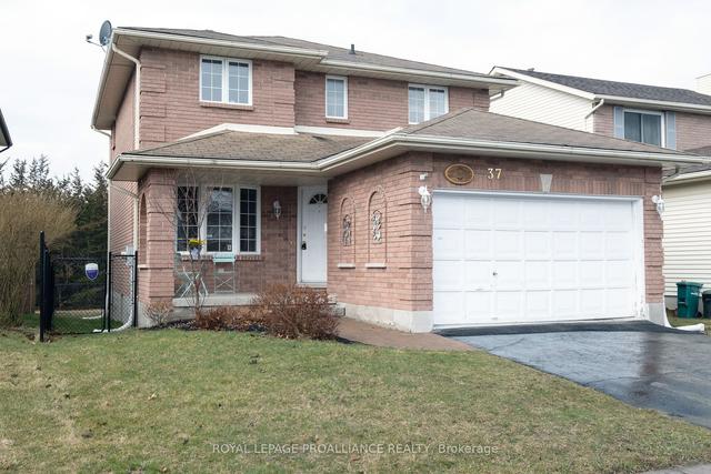 37 Sherwood Cres, House detached with 4 bedrooms, 3 bathrooms and 3.5 parking in Belleville ON | Image 15