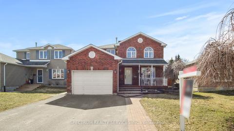 13 Garibaldi Dr, House detached with 3 bedrooms, 4 bathrooms and 4.5 parking in Barrie ON | Card Image