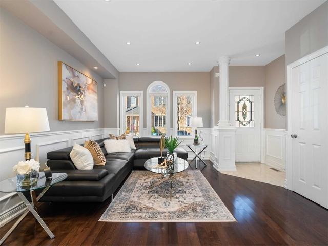 19 Estoril Terr, House detached with 3 bedrooms, 4 bathrooms and 2 parking in Toronto ON | Image 19