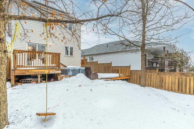 704 Trailview Dr, House detached with 3 bedrooms, 2 bathrooms and 5 parking in Peterborough ON | Image 25