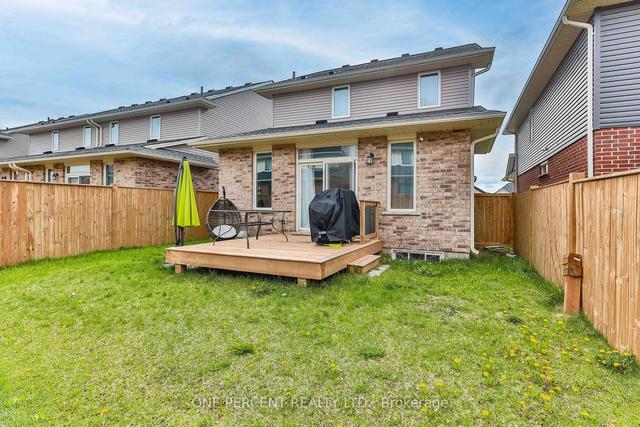 10 Curren Cres, House attached with 3 bedrooms, 4 bathrooms and 4 parking in Tillsonburg ON | Image 16