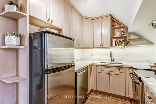 5 - 516 Riverside Dr, Condo with 2 bedrooms, 1 bathrooms and 1 parking in Toronto ON | Image 20