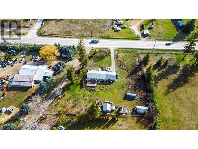 7024 Highway 97 B Highway, House detached with 3 bedrooms, 1 bathrooms and 4 parking in Columbia Shuswap D BC | Image 37